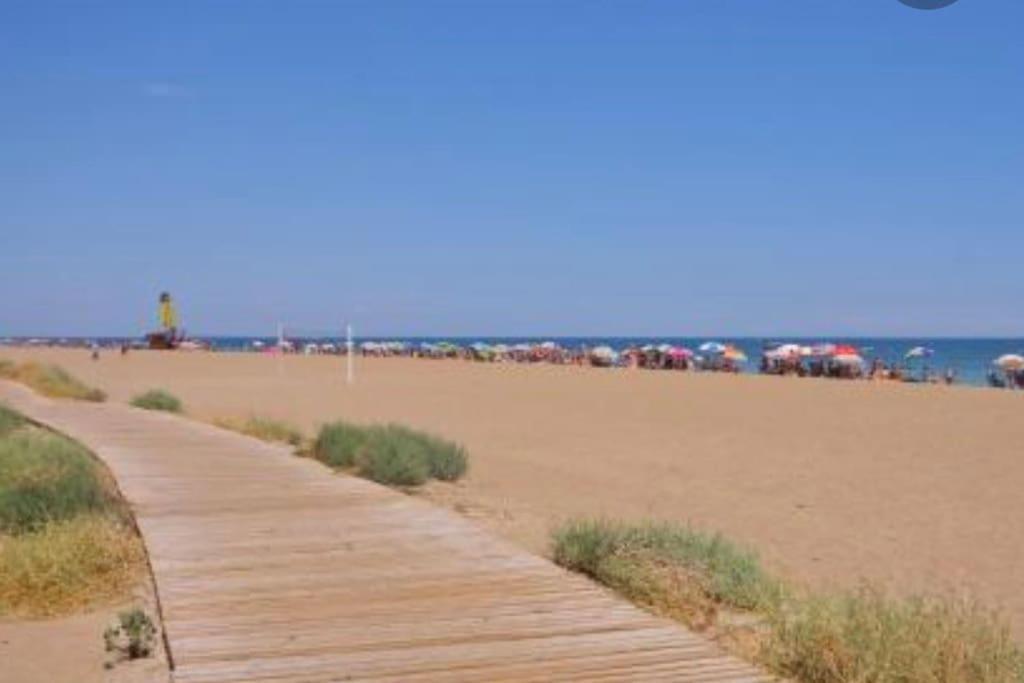 Apartamento En Primera Linea De Playa เดเนีย ภายนอก รูปภาพ