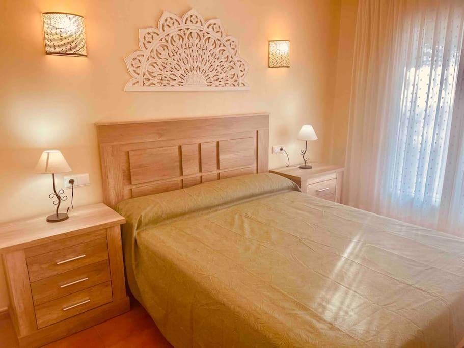 Apartamento En Primera Linea De Playa เดเนีย ภายนอก รูปภาพ
